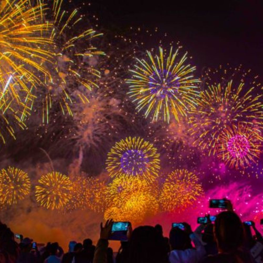 La notte Rosa spettacolo di fuochi su tutta la riviera